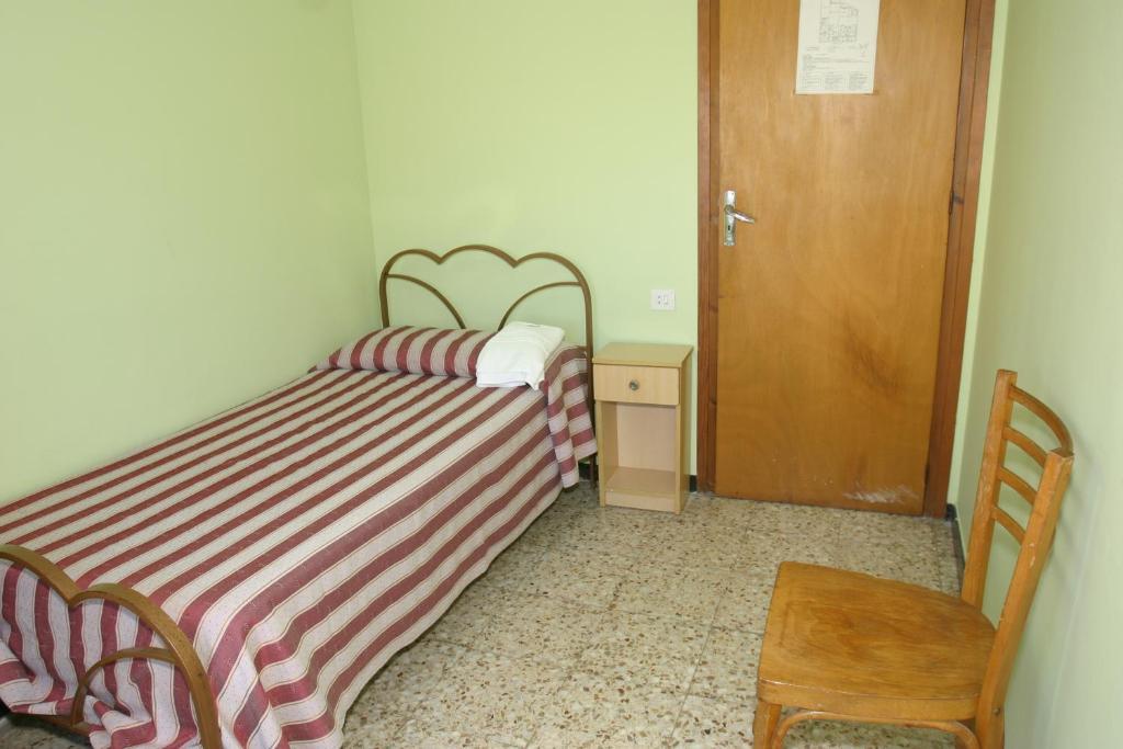 Hotel Fonda Neus Sant Sadurní dʼAnoia Bagian luar foto